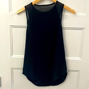 Lulu black tank